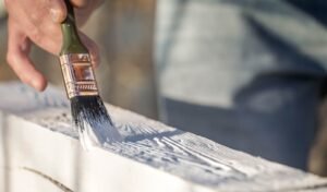 Pintura exterior: quando deve renovar e porquê